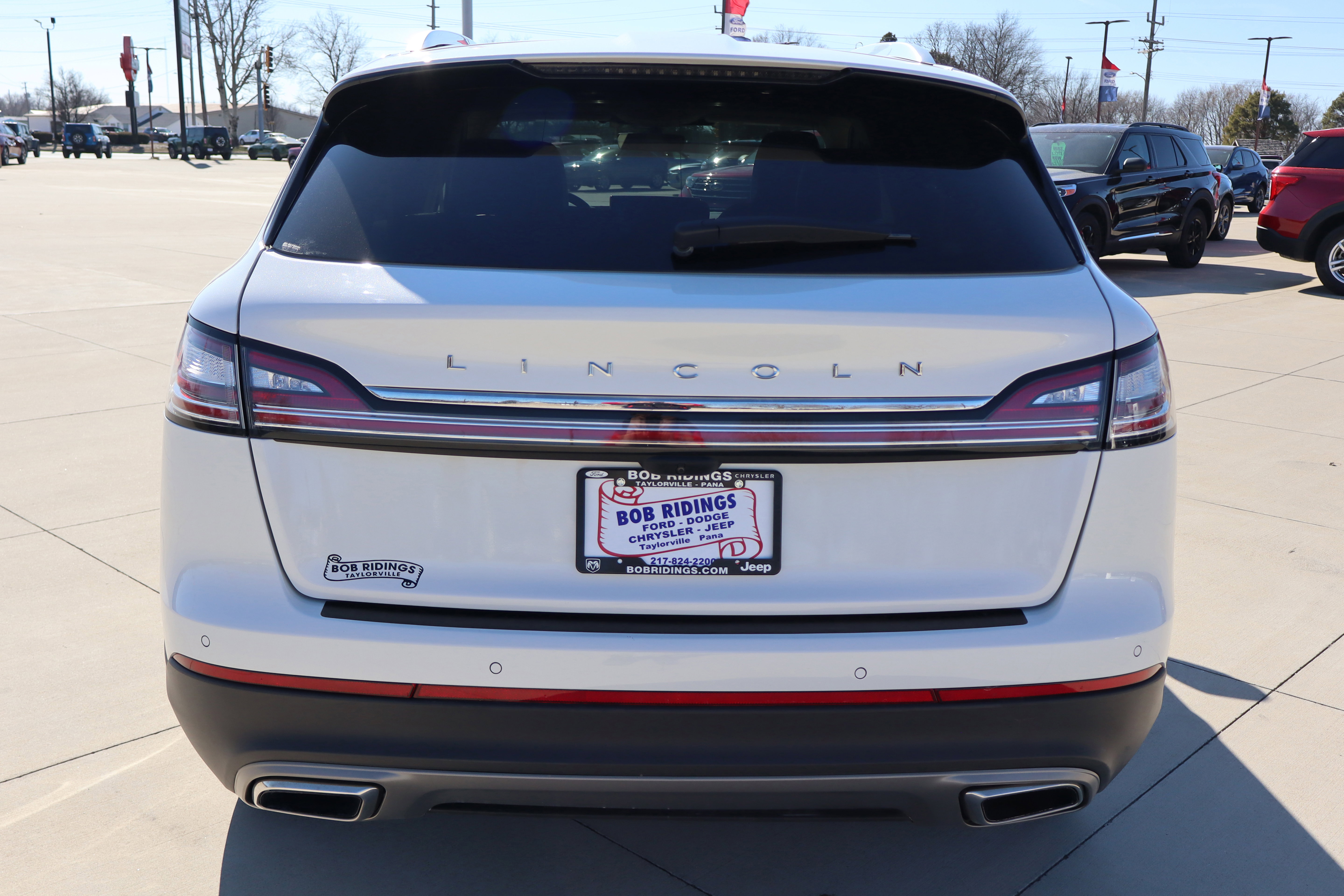 Used 2023 Lincoln Nautilus AWD w/ Premium Package image 7