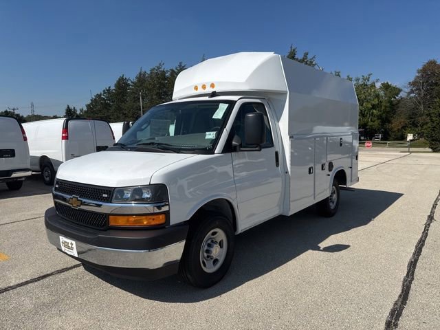 New 2025 Chevrolet Express 3500 w/ Power Convenience Package