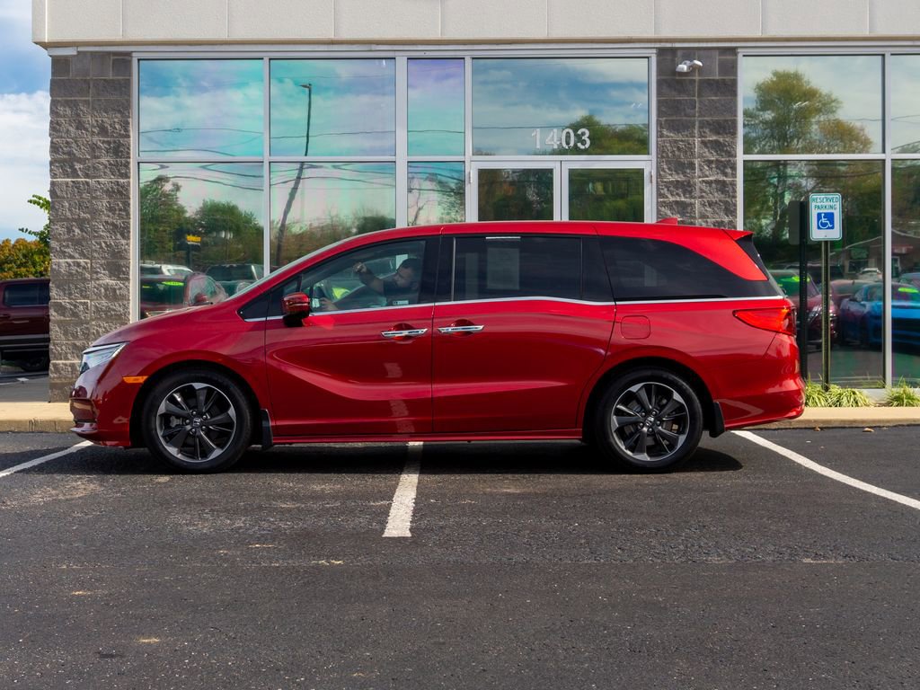 Used 2023 Honda Odyssey Elite image 7