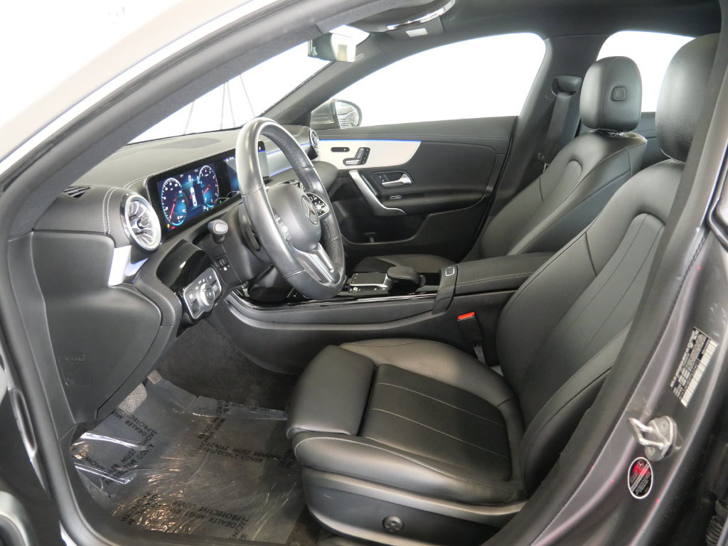 Used 2023 Mercedes-Benz CLA 250 4MATIC image 14