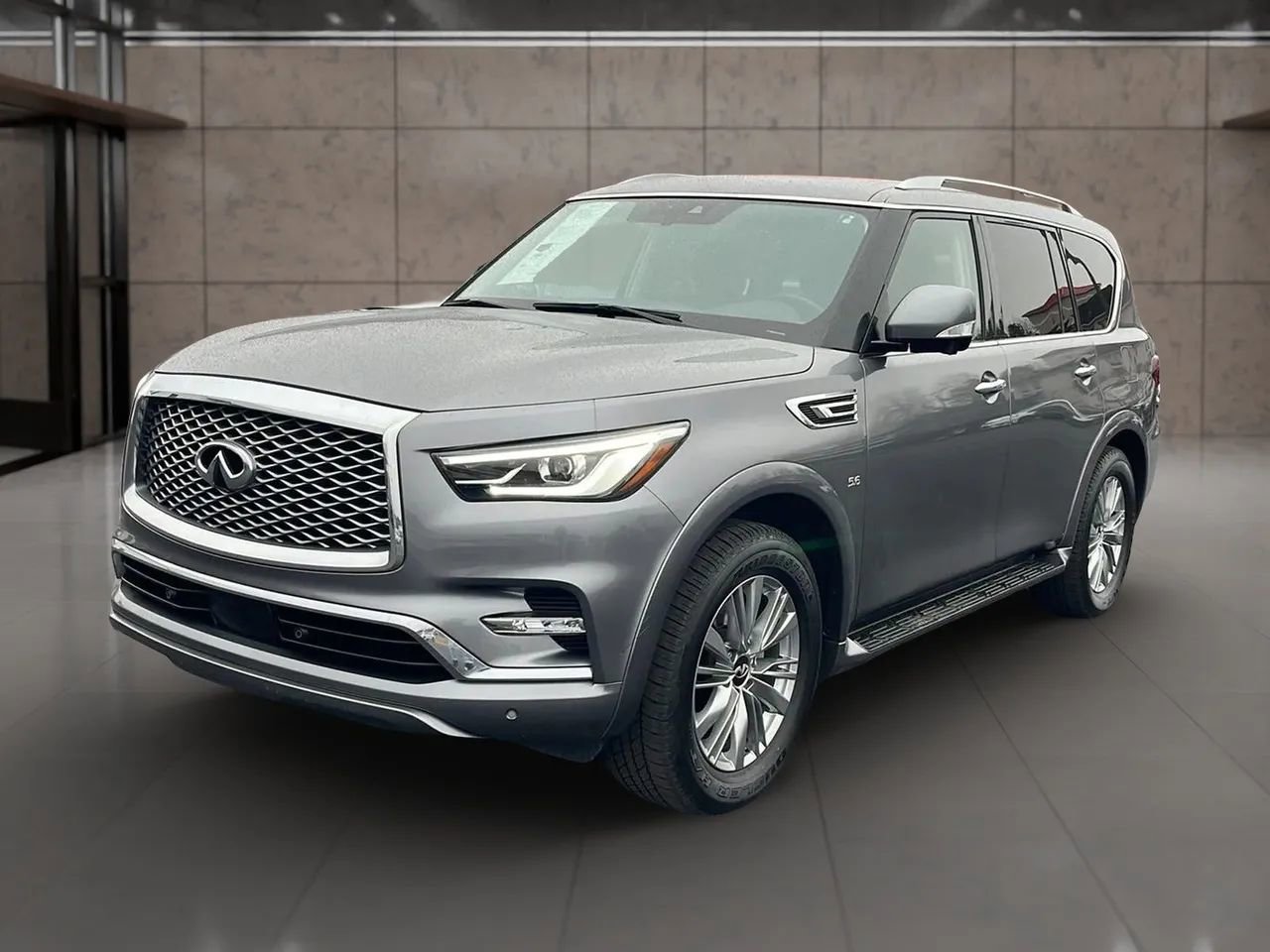 Used 2020 INFINITI QX80 Luxe w/ Proassist Package image 3