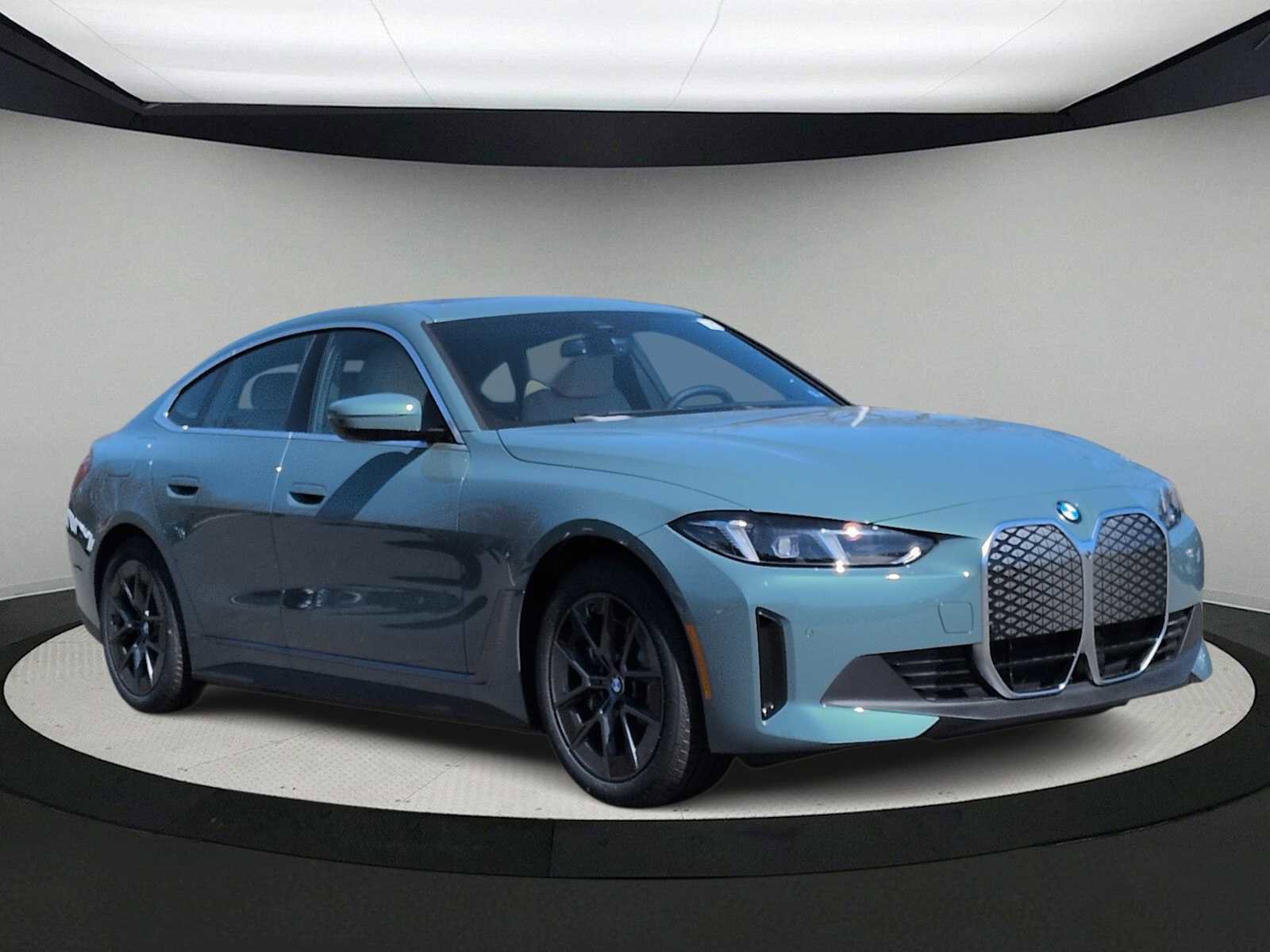 New 2026 BMW i4 xDrive40i w/ Premium Package image 2