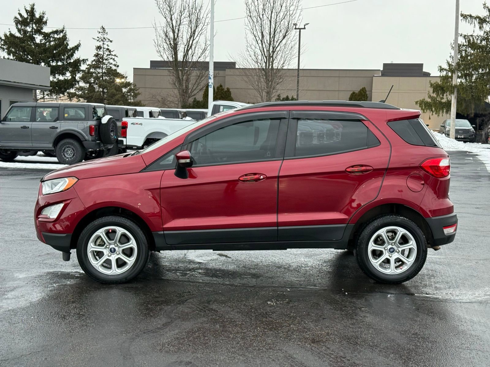 Used 2021 Ford EcoSport SE image 6