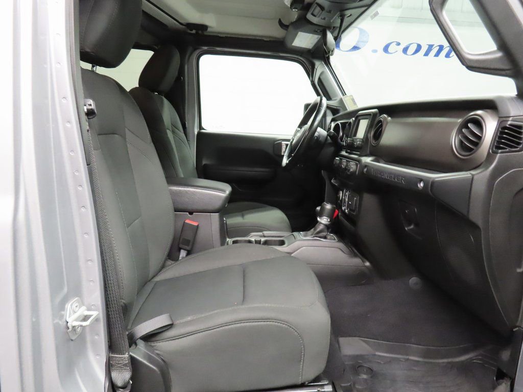 Used 2020 Jeep Wrangler Unlimited Sport image 25