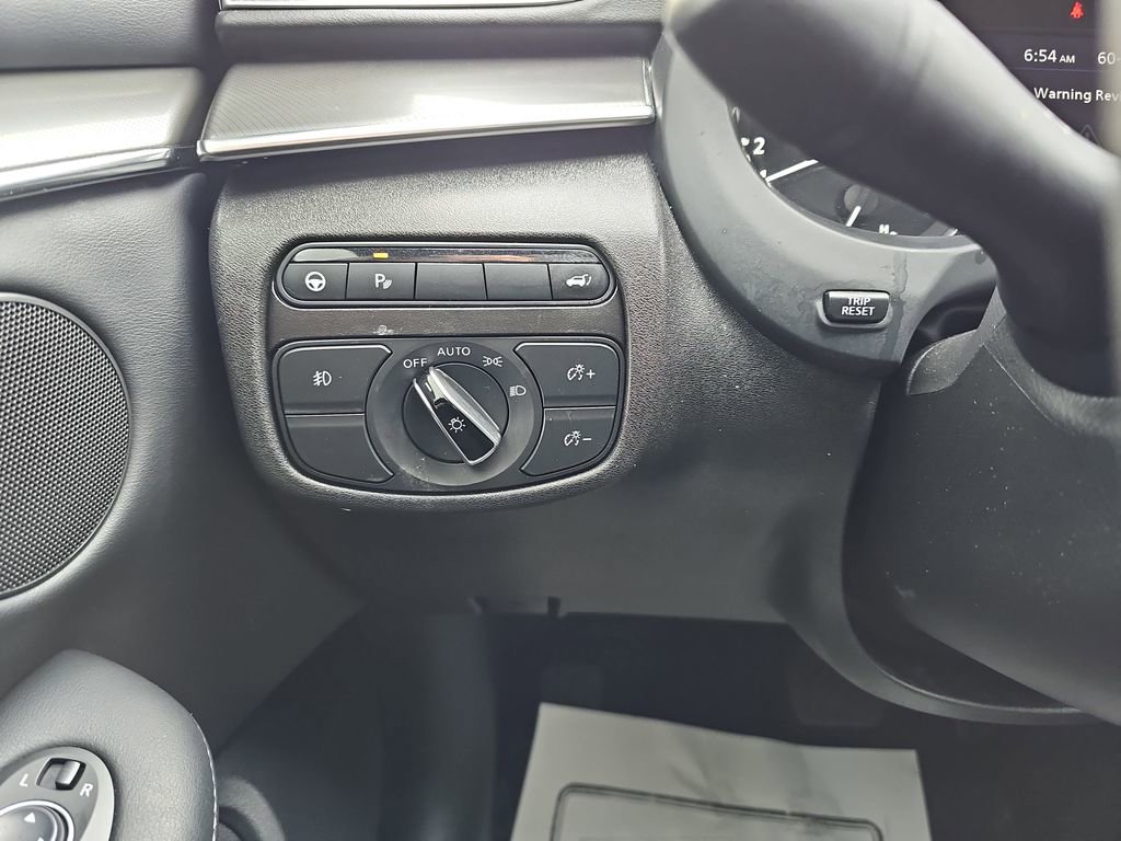 Used 2025 INFINITI QX55 Luxe w/ Cargo Package image 29