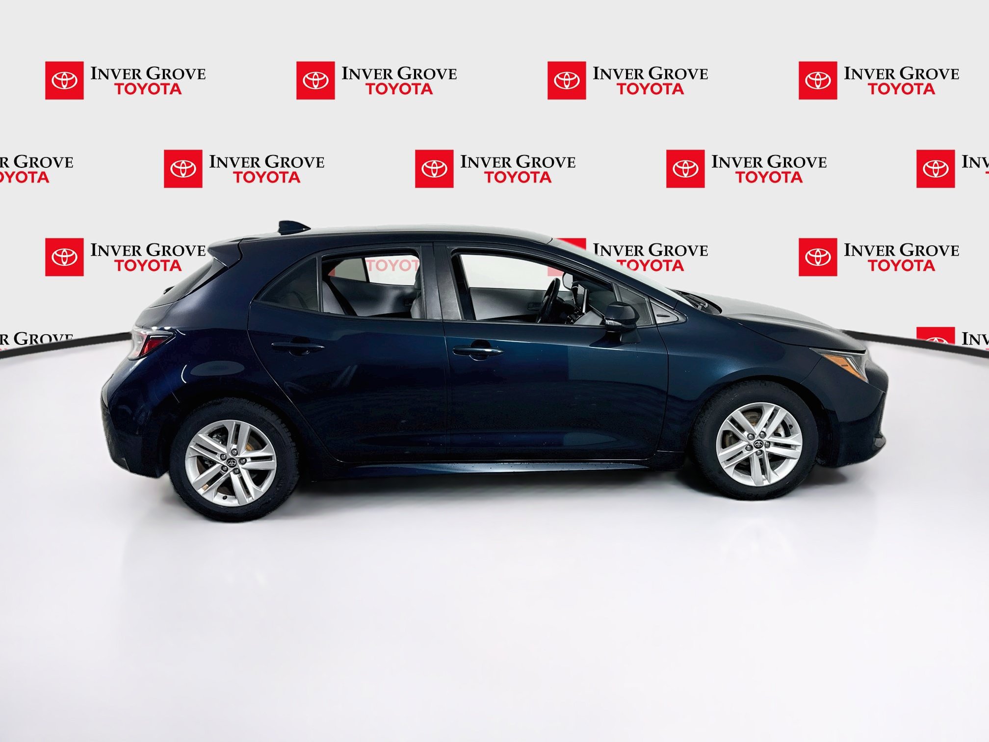 Used 2019 Toyota Corolla SE FWD image 4