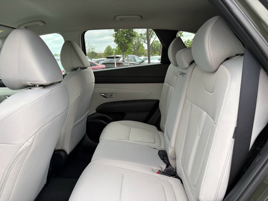 New 2026 Hyundai Tucson SEL FWD image 16