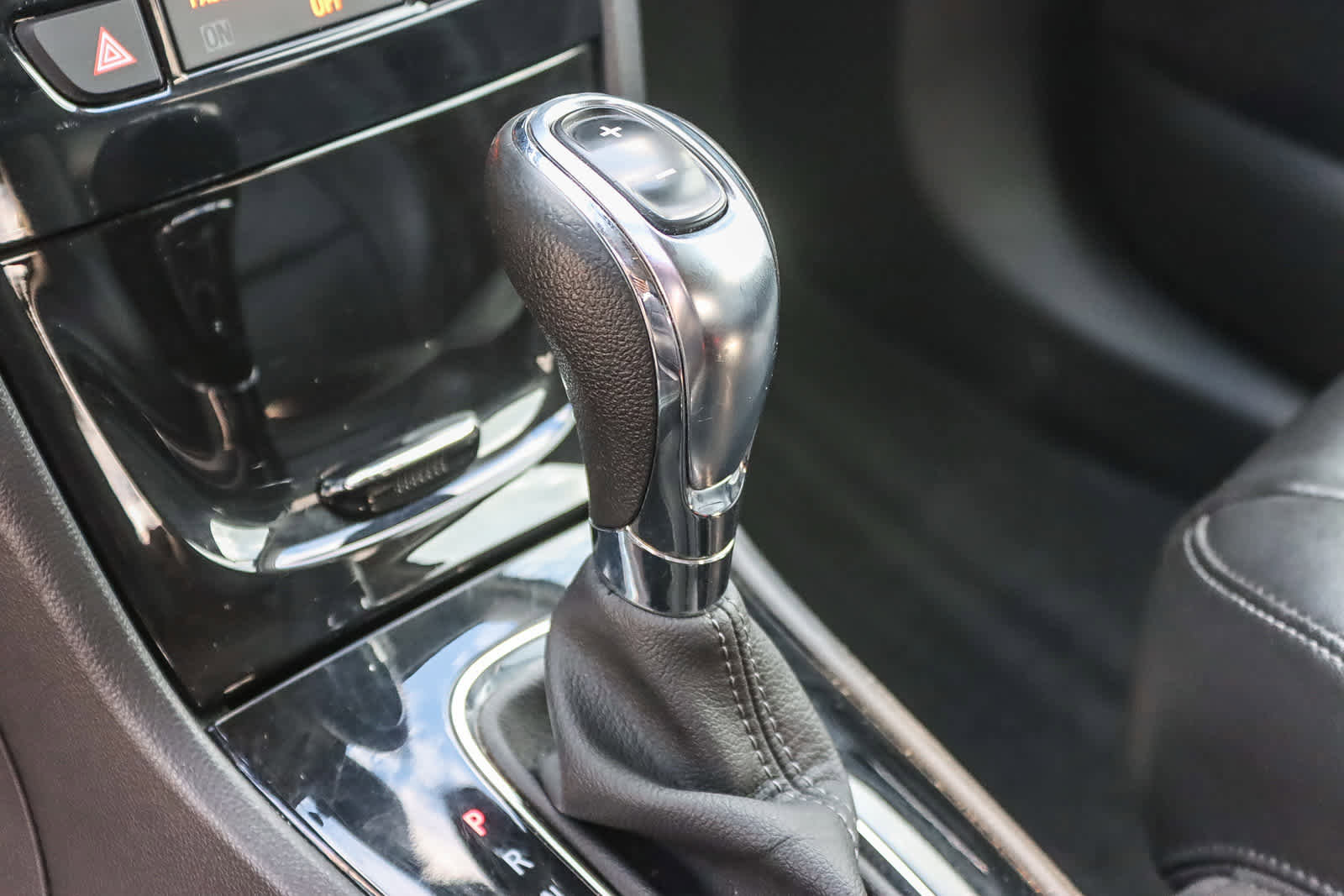 Used 2019 Buick Encore Essence image 19