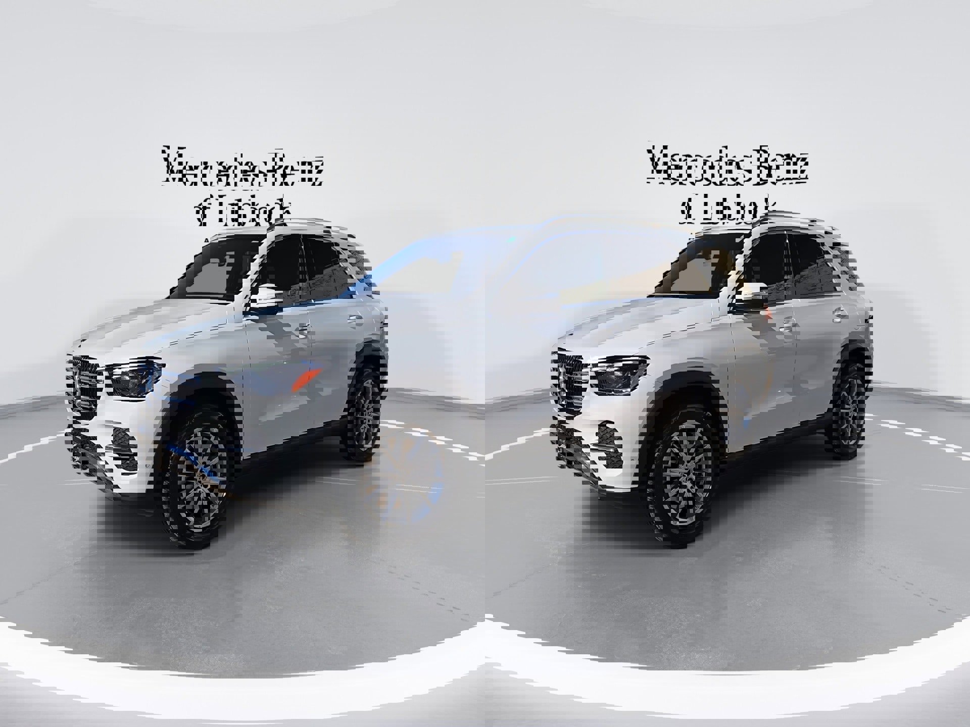 Used 2024 Mercedes-Benz GLE 450e 4MATIC image 4