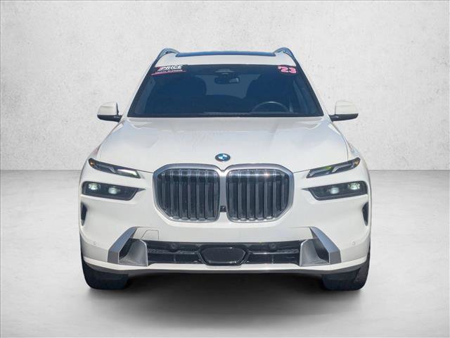 Used 2023 BMW X7 xDrive40i w/ Premium Package image 2