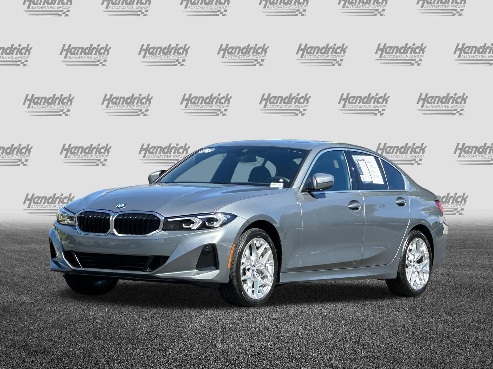 Used 2026 BMW 330i Sedan w/ Premium Package RWD image 9