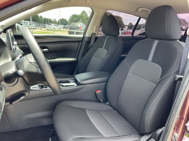Used 2024 Nissan Sentra SV w/ Lighting Package FWD image 24
