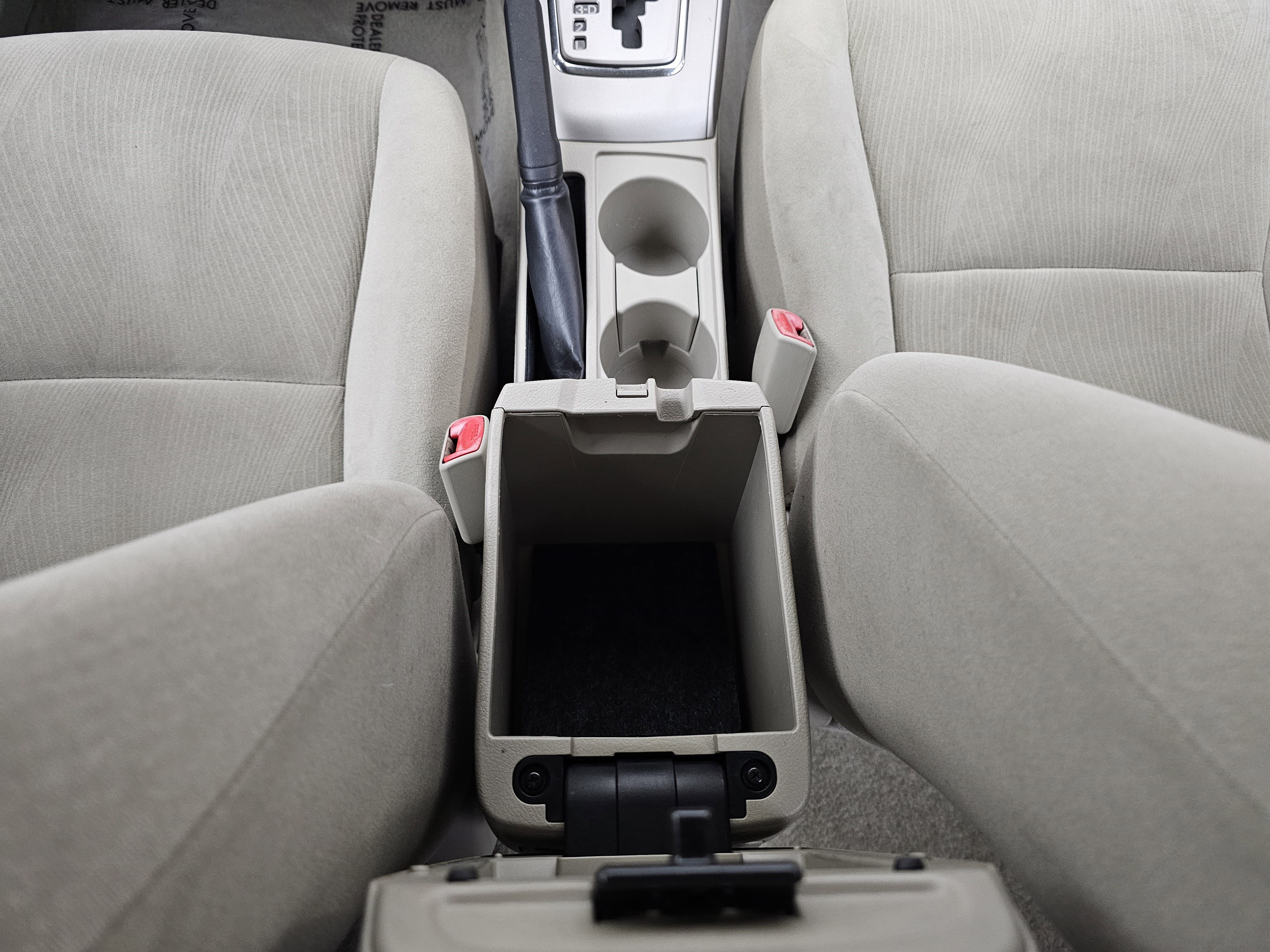 Used 2013 Toyota Corolla LE image 34