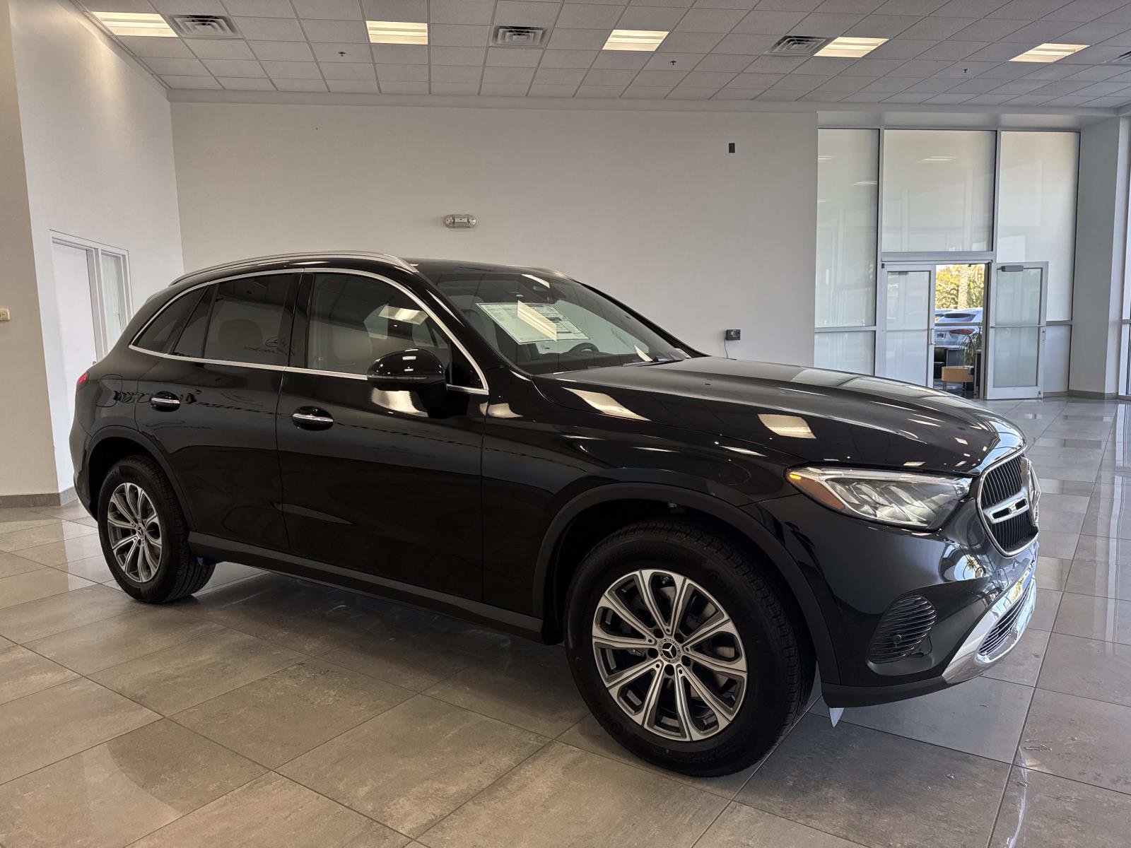 New 2026 Mercedes-Benz GLC 300 image 3