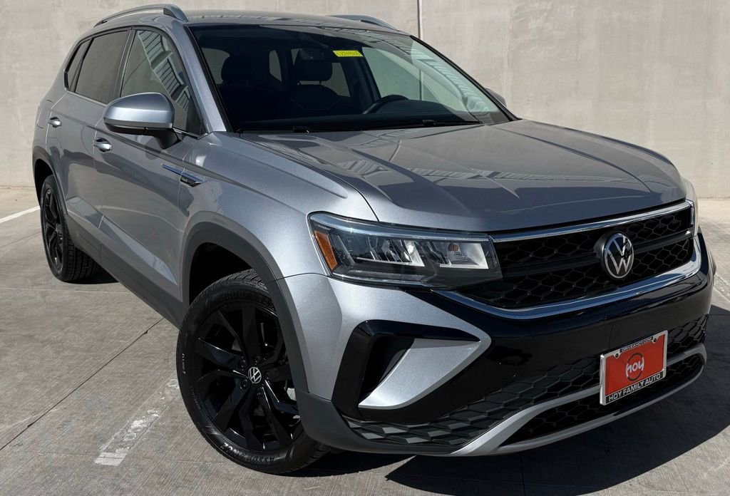 Used 2024 Volkswagen Taos SE