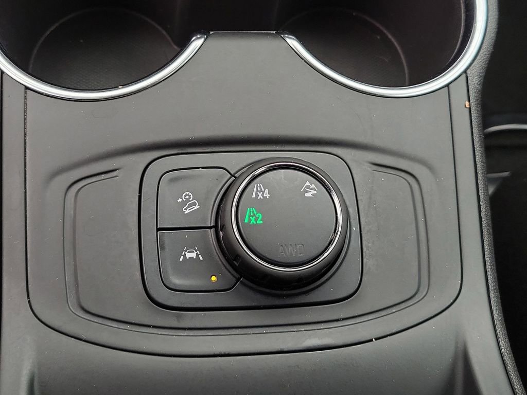 Certified 2024 GMC Terrain SLE image 33