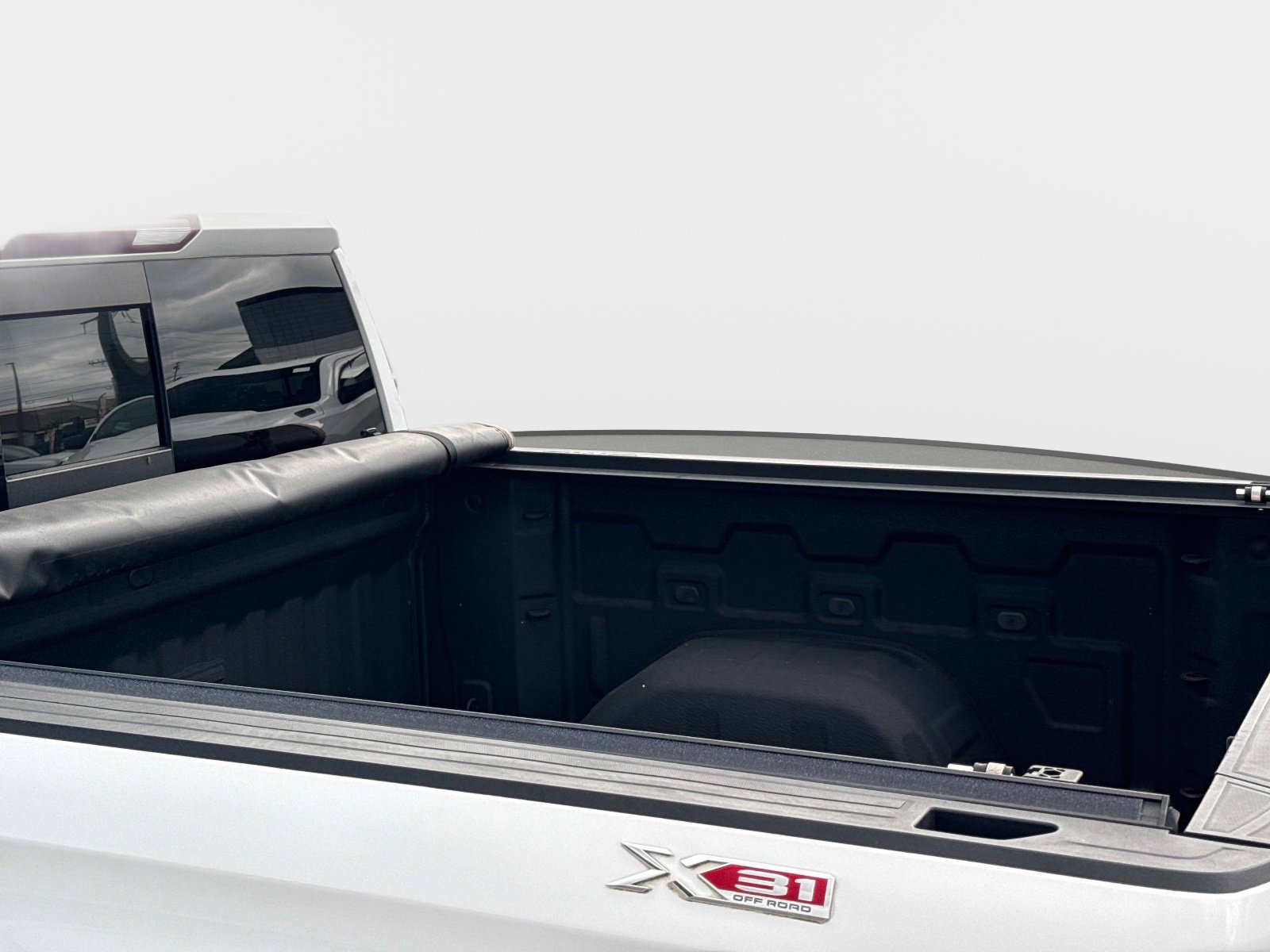 Used 2020 GMC Sierra 1500 SLT w/ SLT Premium Plus Package image 15