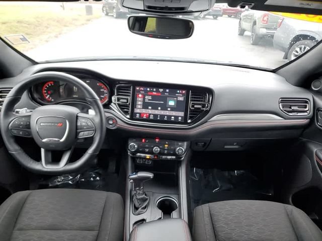 Used 2025 Dodge Durango GT AWD/4WD image 16