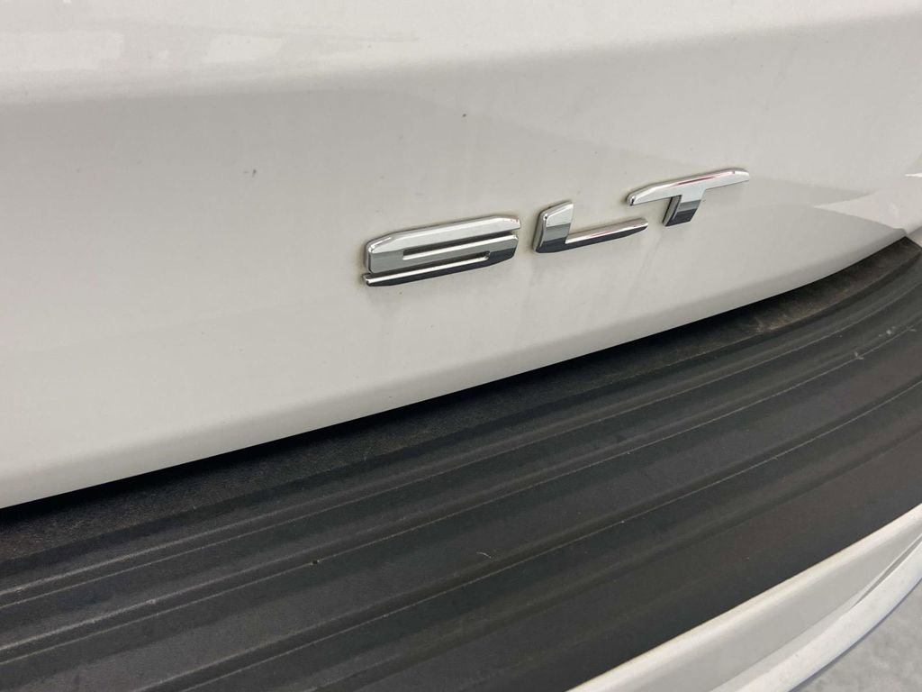 Used 2023 GMC Yukon SLT image 10