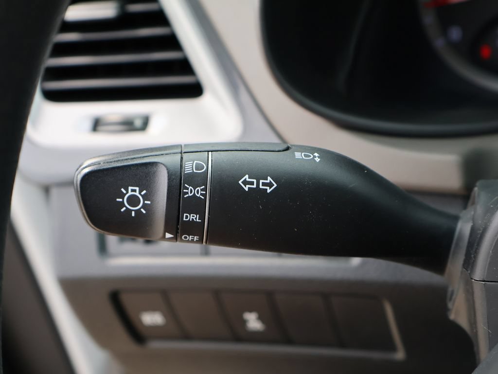 Used 2016 Hyundai Santa Fe Sport AWD/4WD image 32