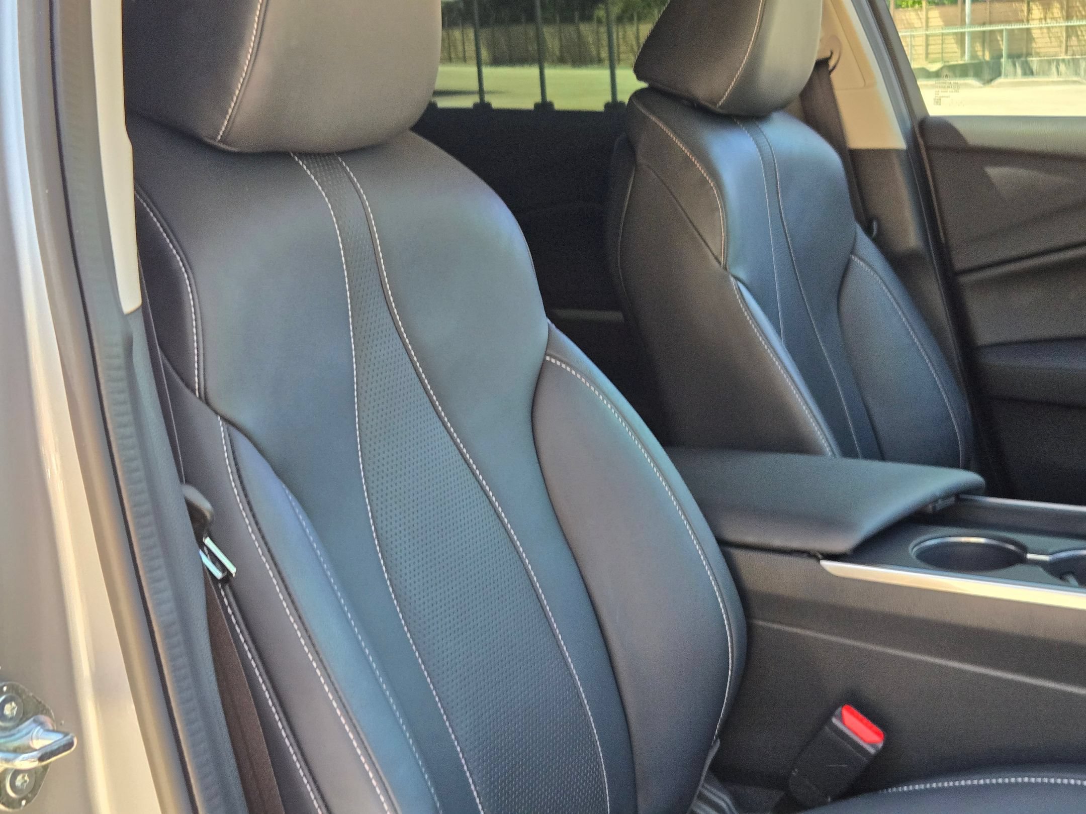 Certified 2025 Acura TLX w/ Technology Package FWD image 30