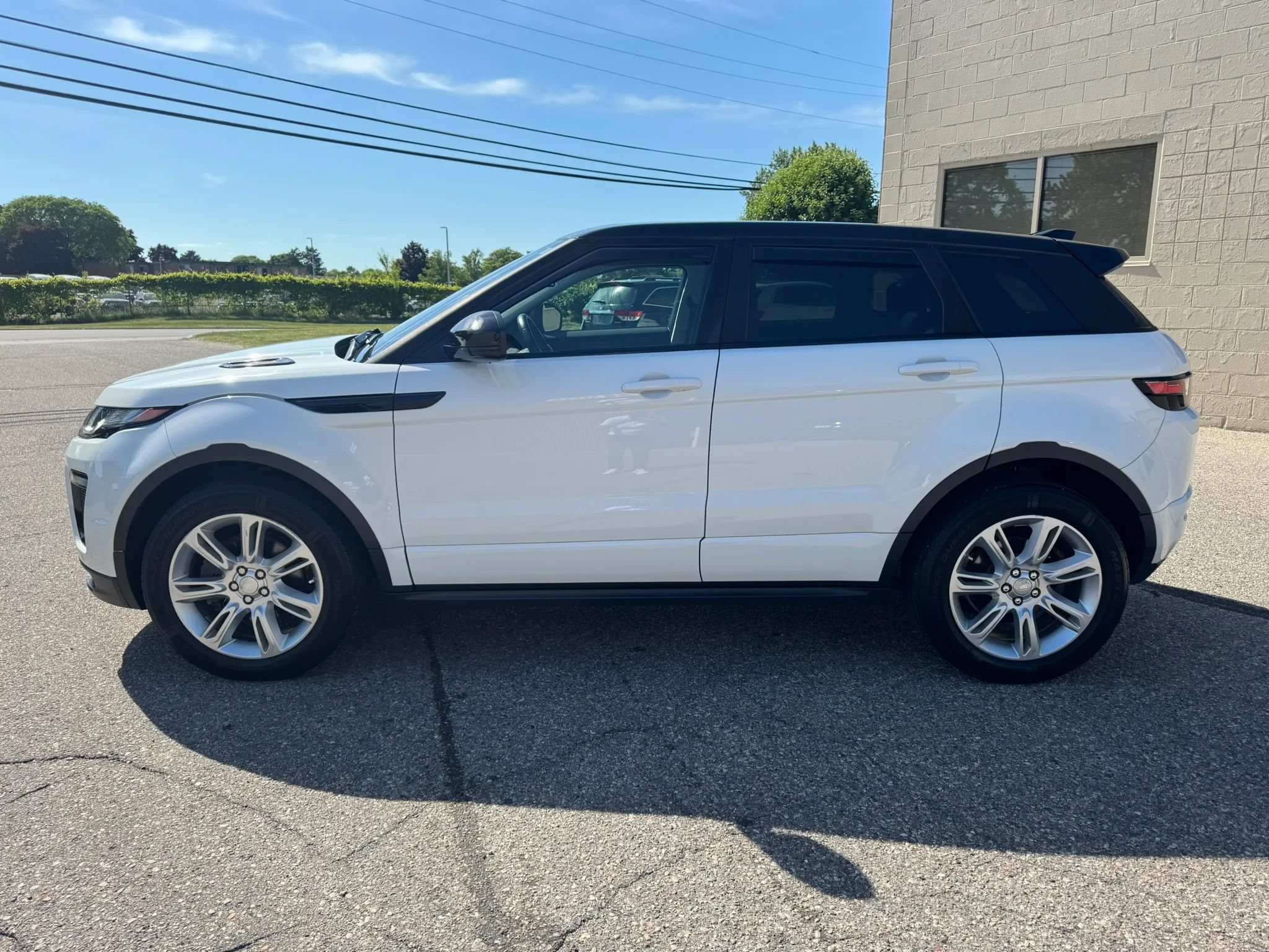 Used 2016 Land Rover Range Rover Evoque HSE Dynamic AWD/4WD image 5