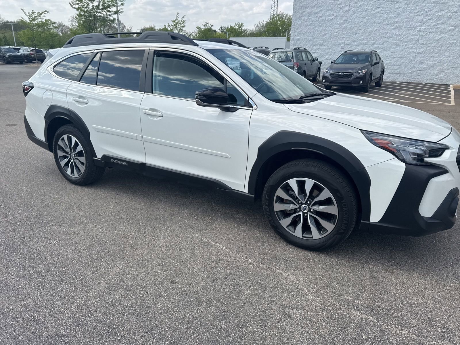 Certified 2023 Subaru Outback Limited AWD/4WD video 1