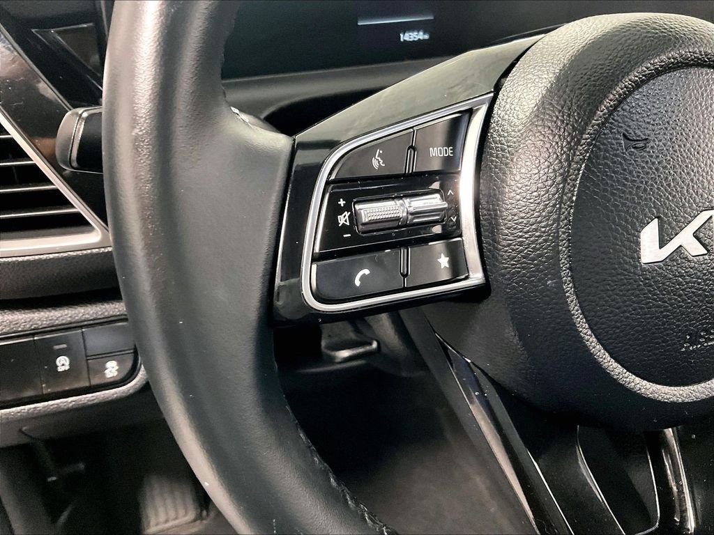 Used 2025 Kia Seltos S AWD/4WD image 23