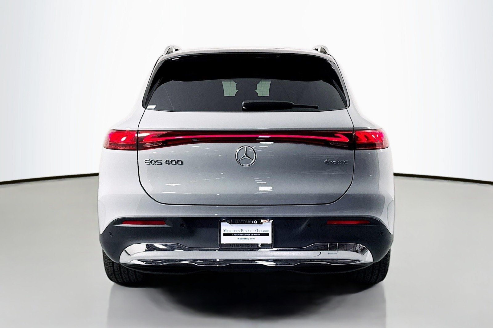 New 2026 Mercedes-Benz EQS 400 4MATIC SUV image 3