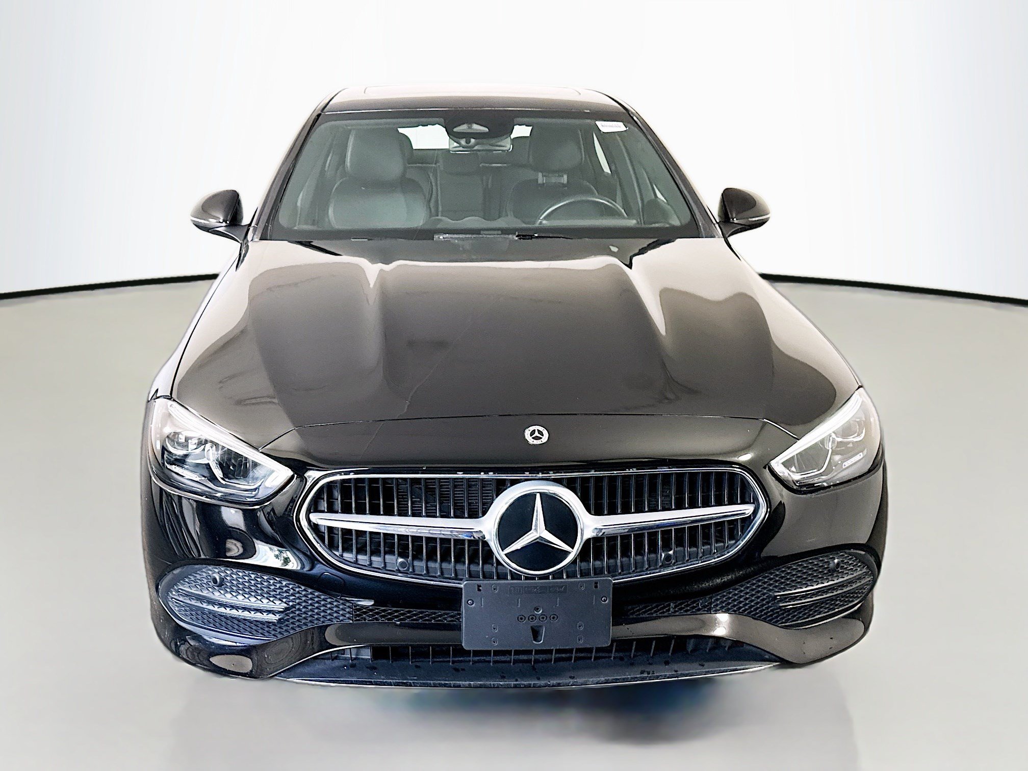 Used 2025 Mercedes-Benz C 300 Sedan image 2