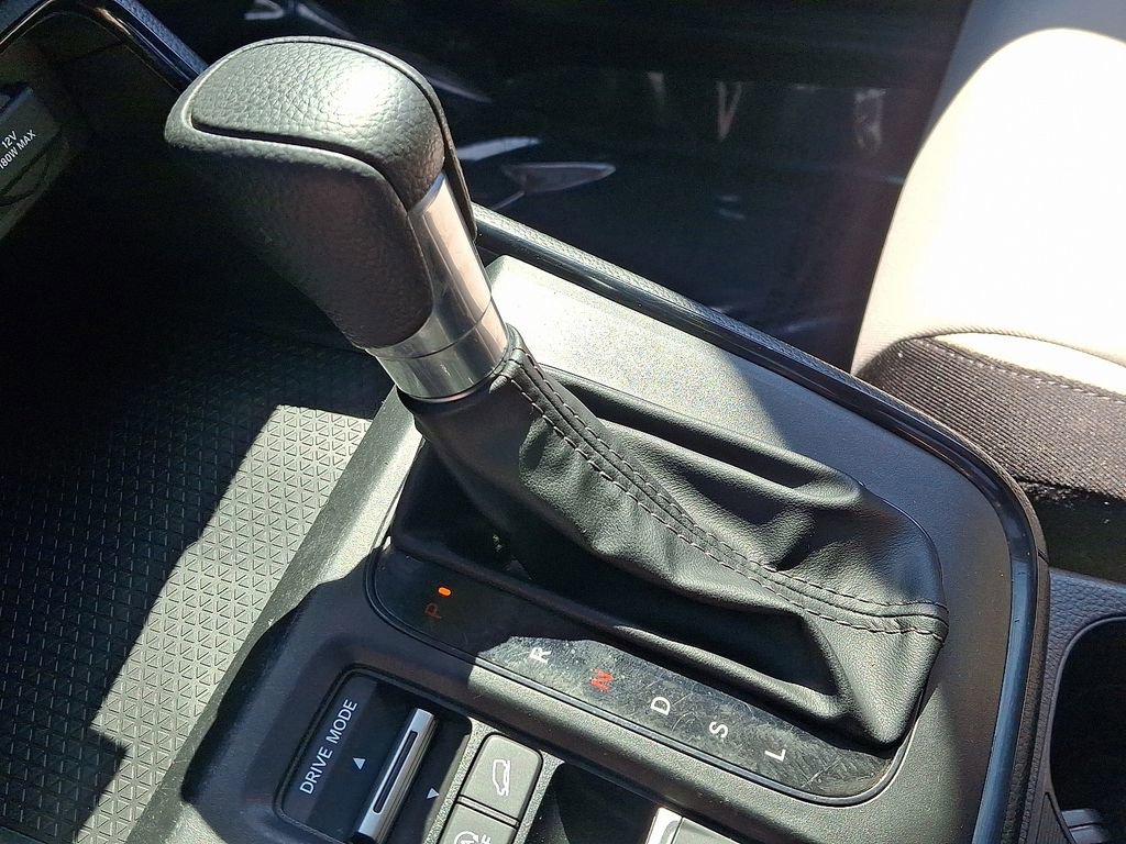 Used 2025 Honda CR-V EX image 16
