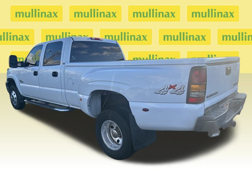 Used 2005 Chevrolet Silverado 3500 LT w/ Heavy-Duty Power Package image 10