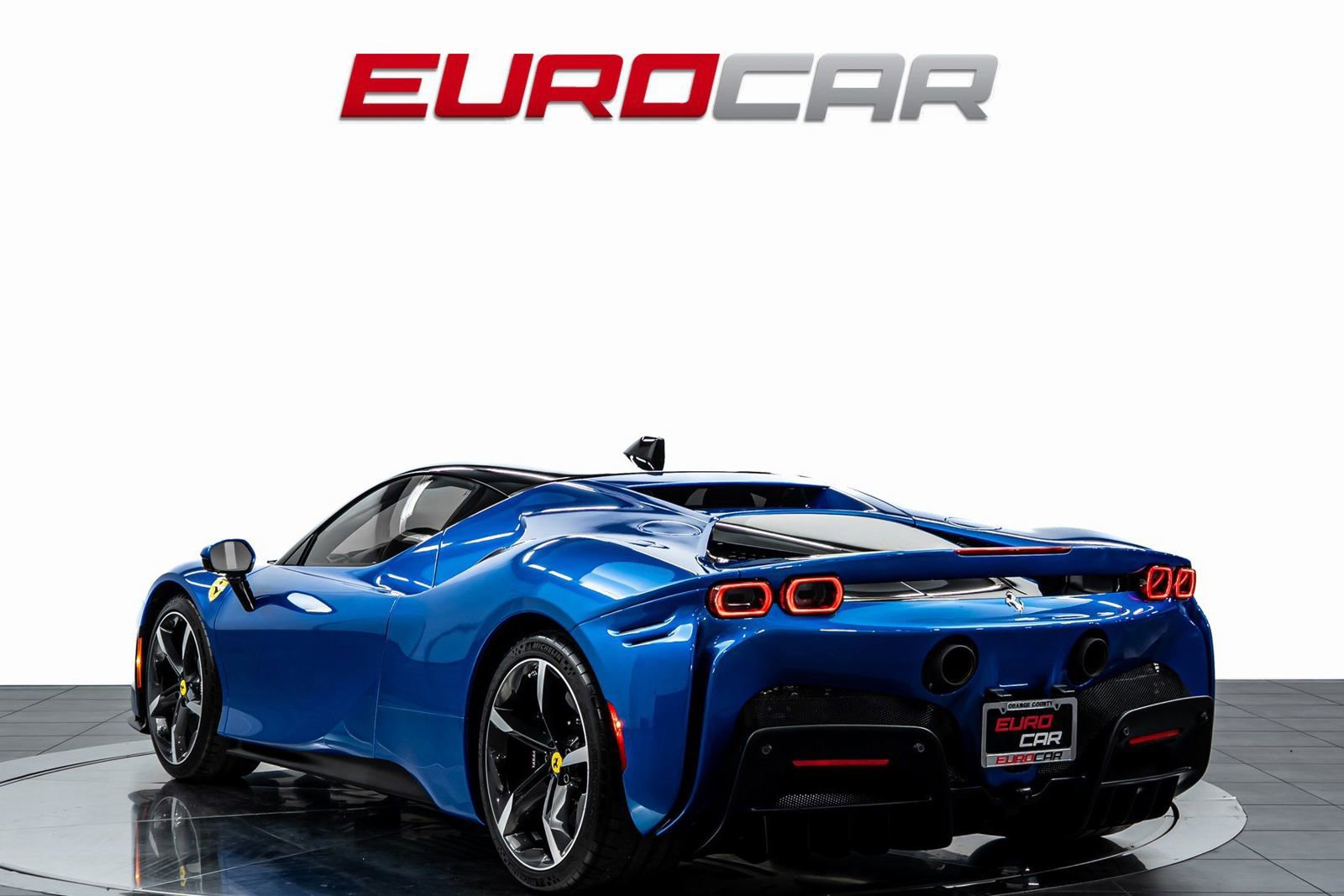 Used 2022 Ferrari SF90 Stradale image 3