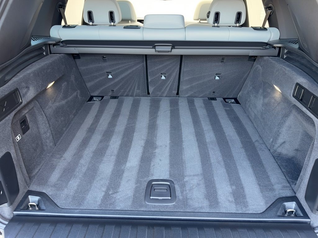 Used 2026 BMW X5 sDrive40i w/ Climate Comfort Package RWD image 28