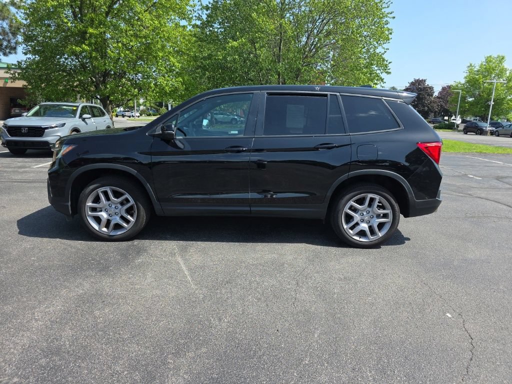 Used 2024 Honda Passport EX-L image 4