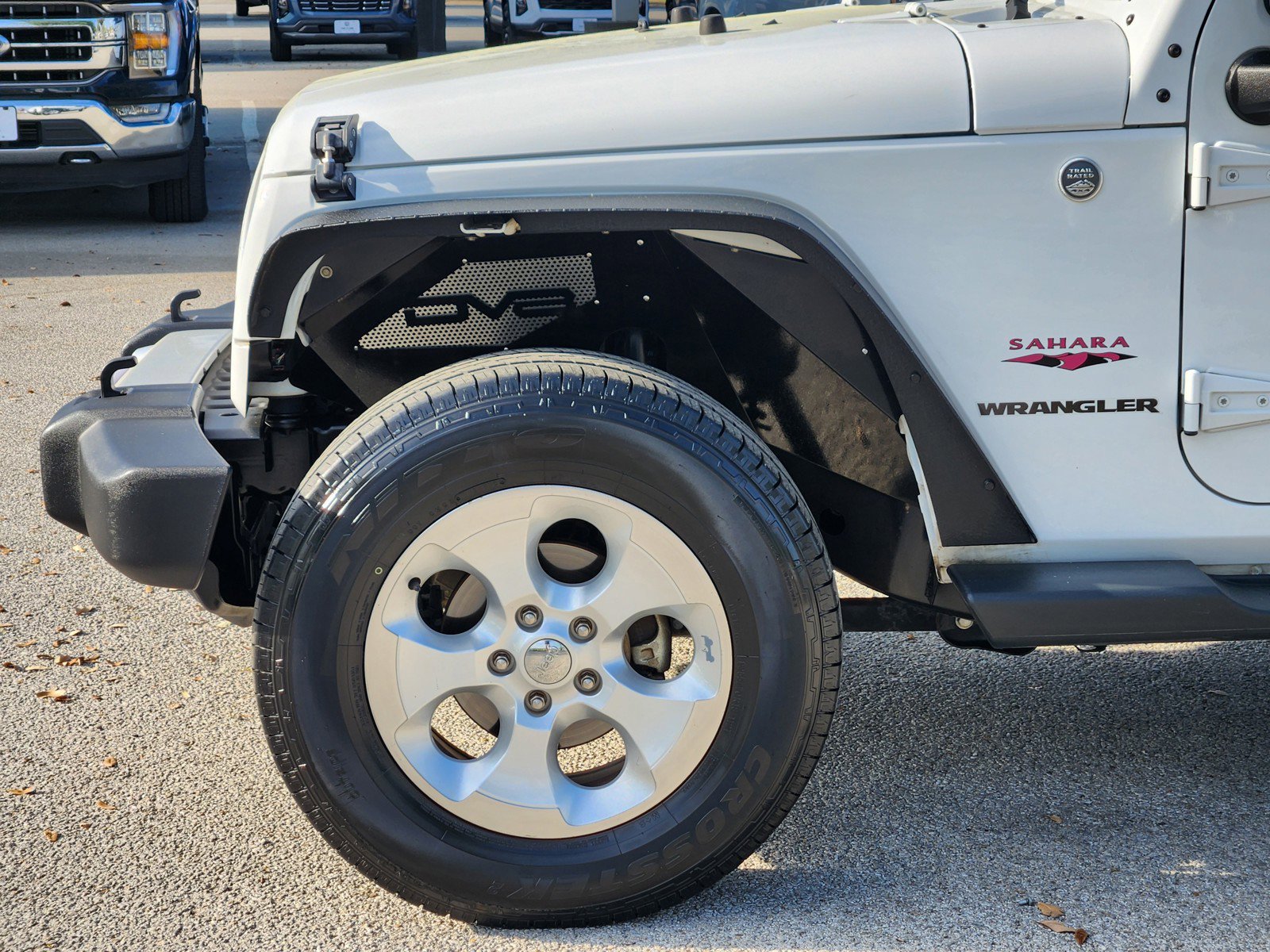 Used 2014 Jeep Wrangler Sahara image 22