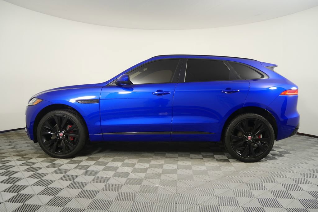 Used 2019 Jaguar F-PACE S image 6
