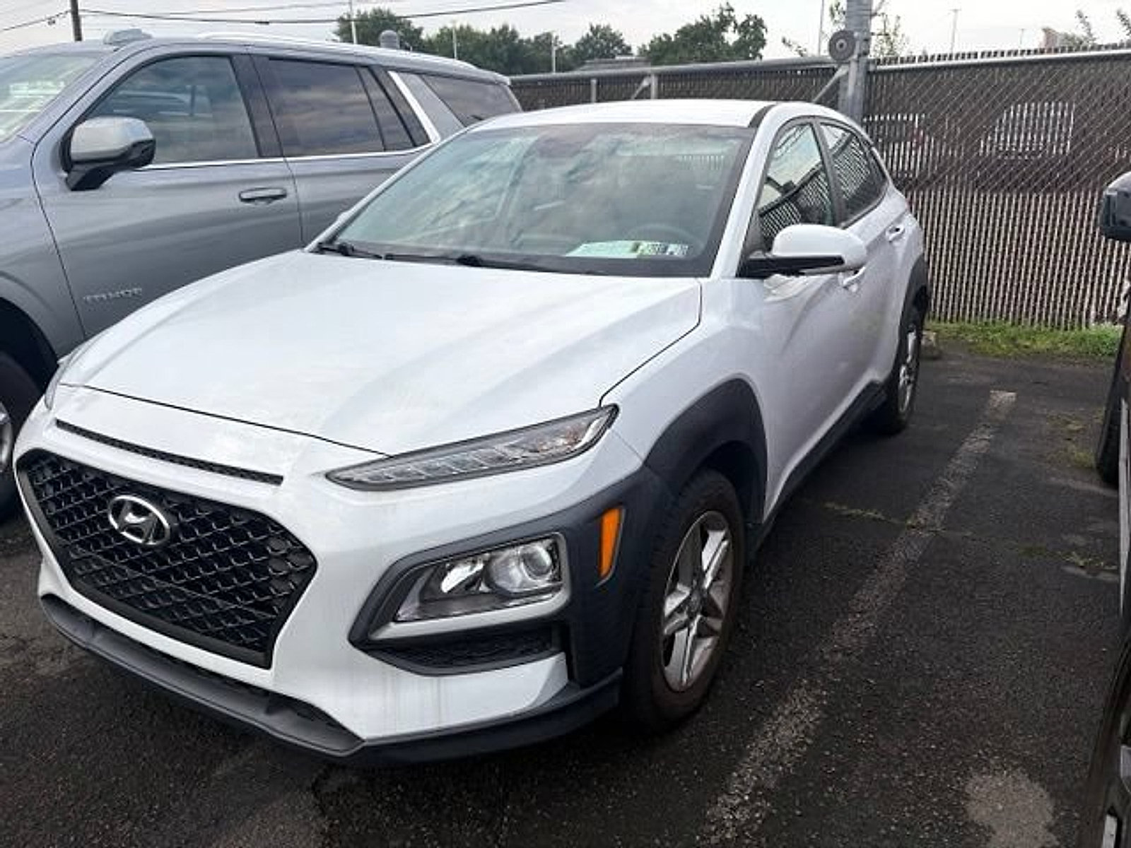 Used 2020 Hyundai Kona SE AWD/4WD image 2