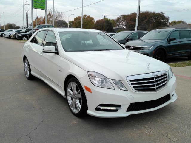 Used 2012 Mercedes-Benz E 350 4MATIC image 4