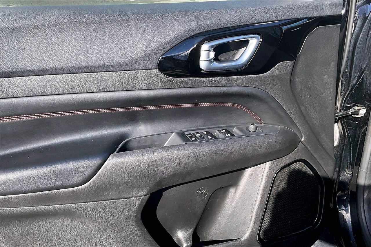 Used 2024 Jeep Compass Trailhawk image 26