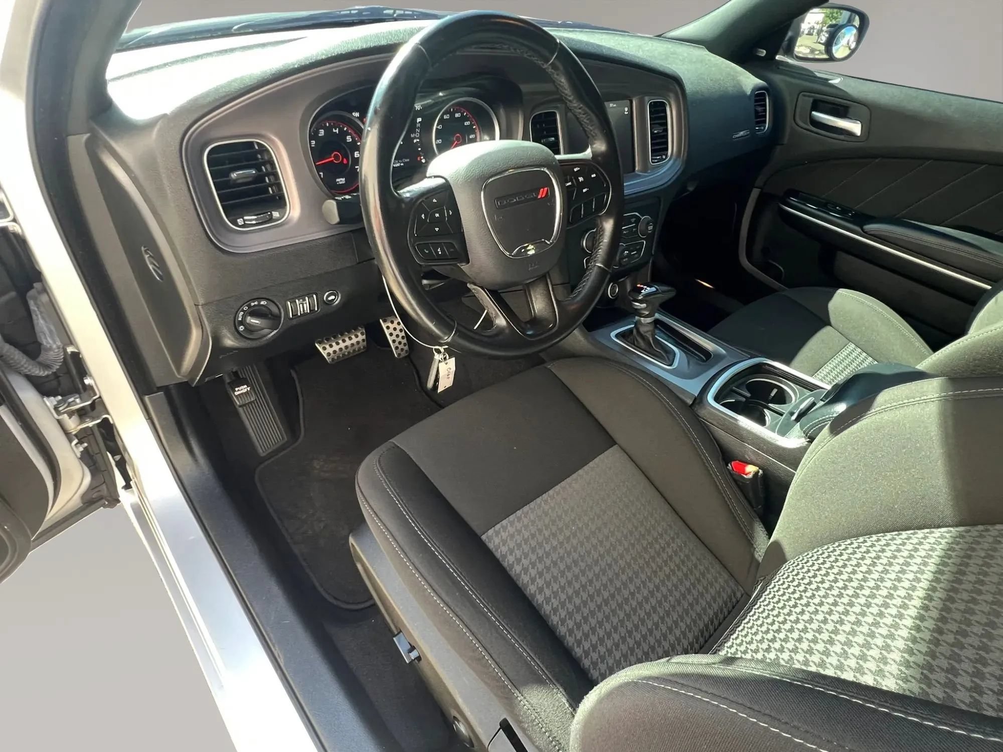 Used 2023 Dodge Charger GT RWD image 14