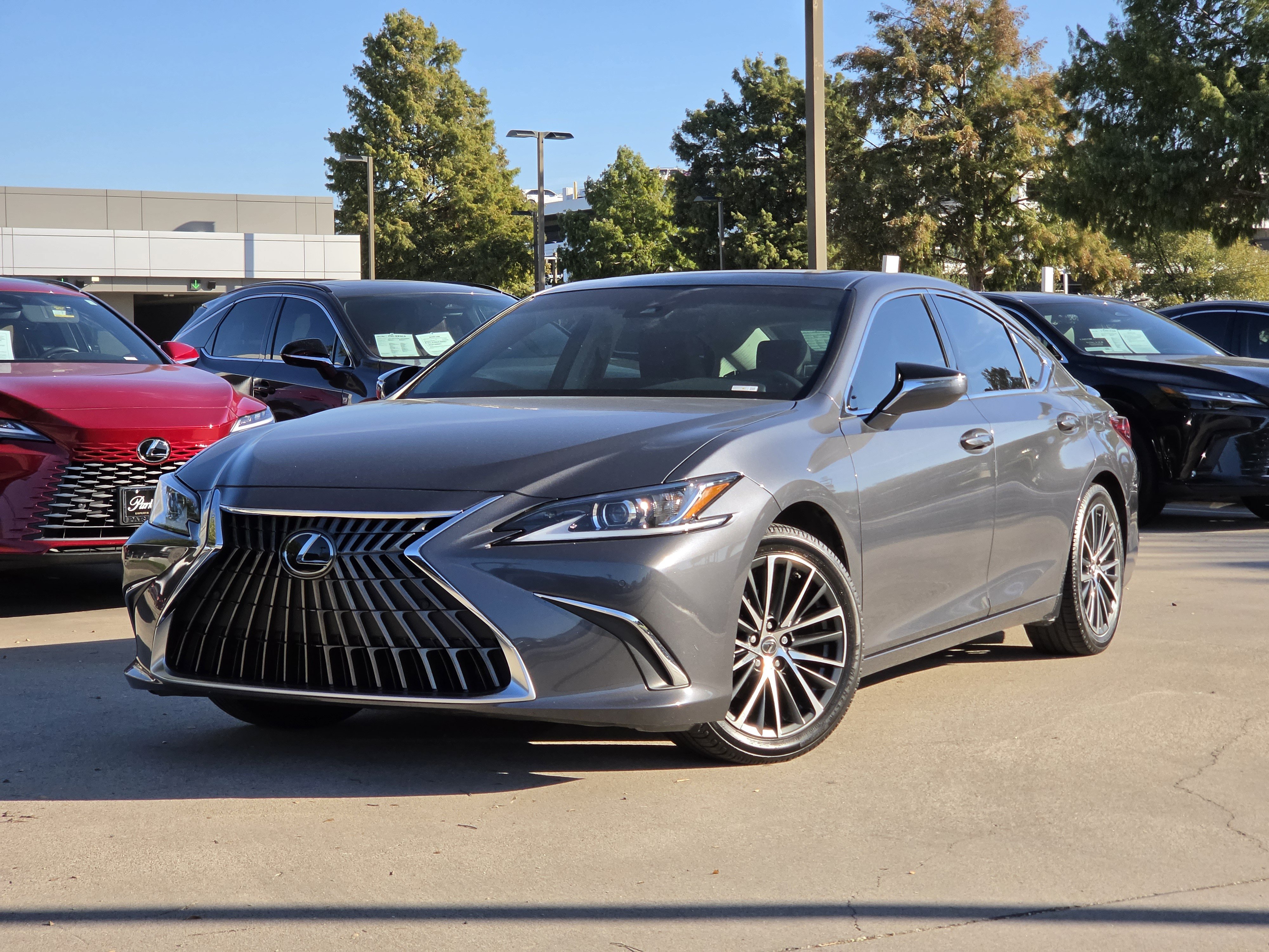 Used 2022 Lexus ES 350 w/ Premium Package FWD image 1