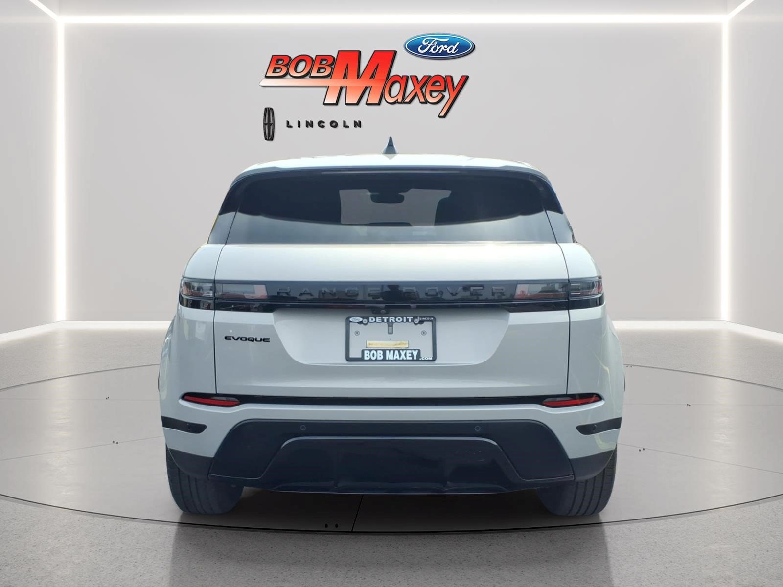 Used 2024 Land Rover Range Rover Evoque S AWD/4WD image 5