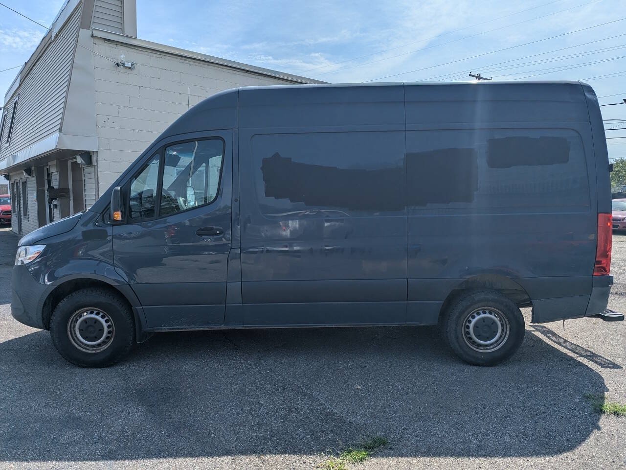 Used 2019 Mercedes-Benz Sprinter 144 image 4