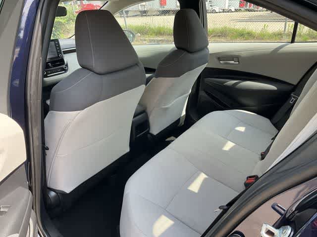 Used 2020 Toyota Corolla LE FWD image 16