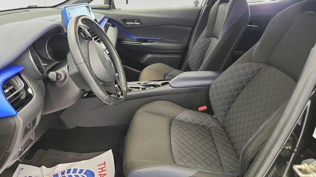 Used 2021 Toyota C-HR XLE FWD image 10