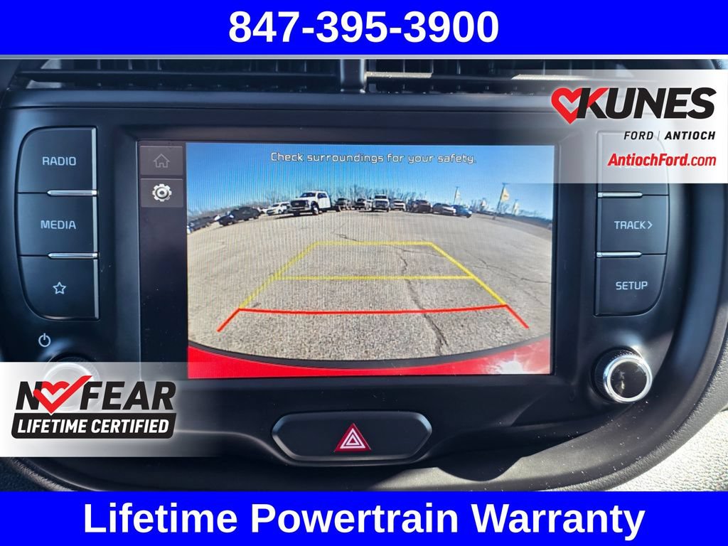 Used 2025 Kia Soul LX w/ LX Technology Package FWD image 46