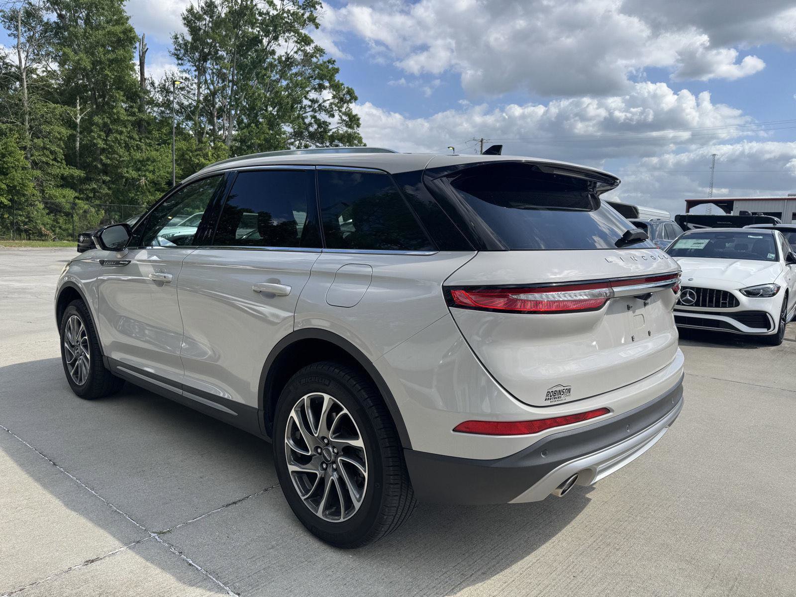 Used 2022 Lincoln Corsair FWD image 19