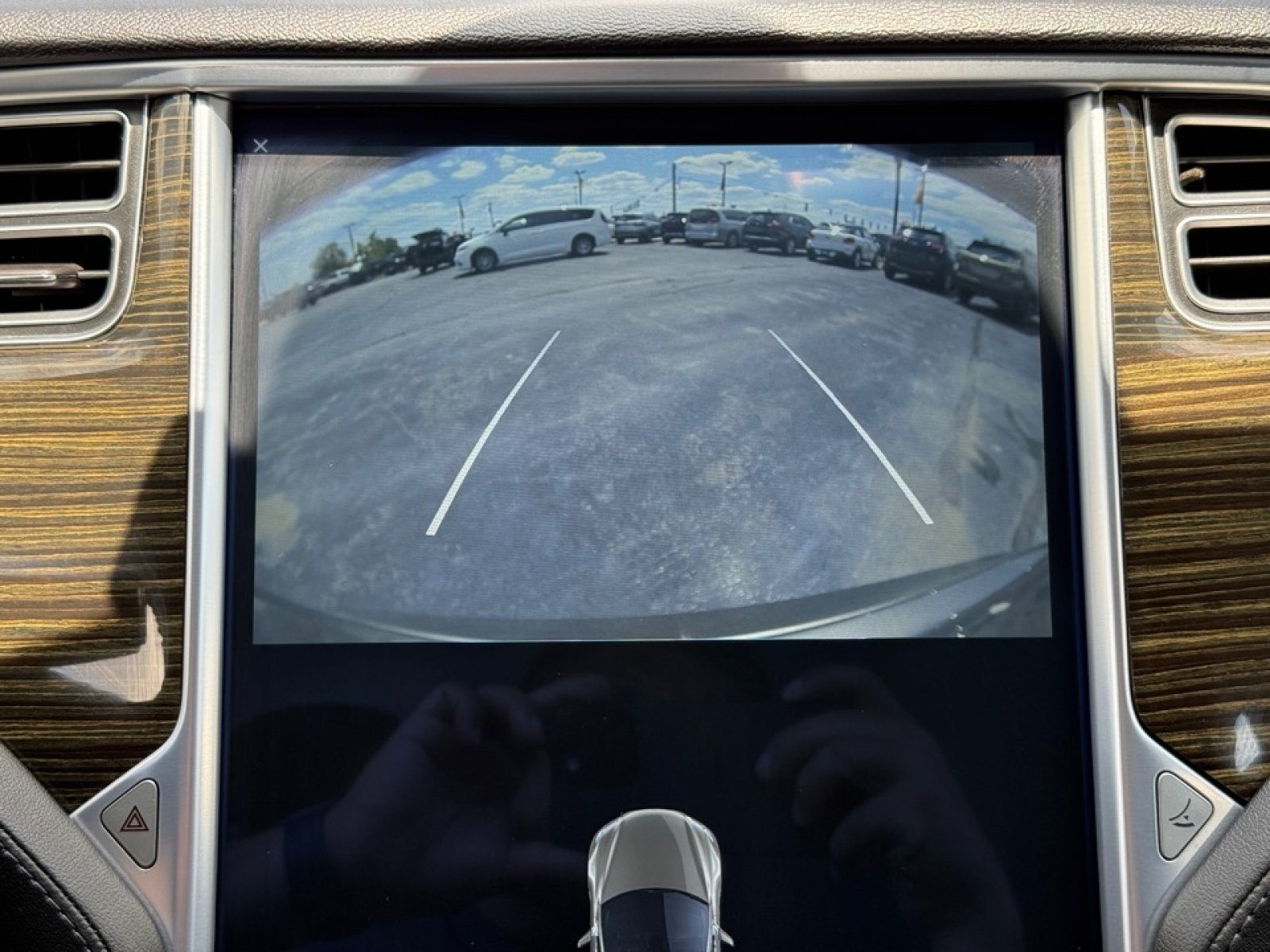 Used 2015 Tesla Model S 70D AWD/4WD image 13