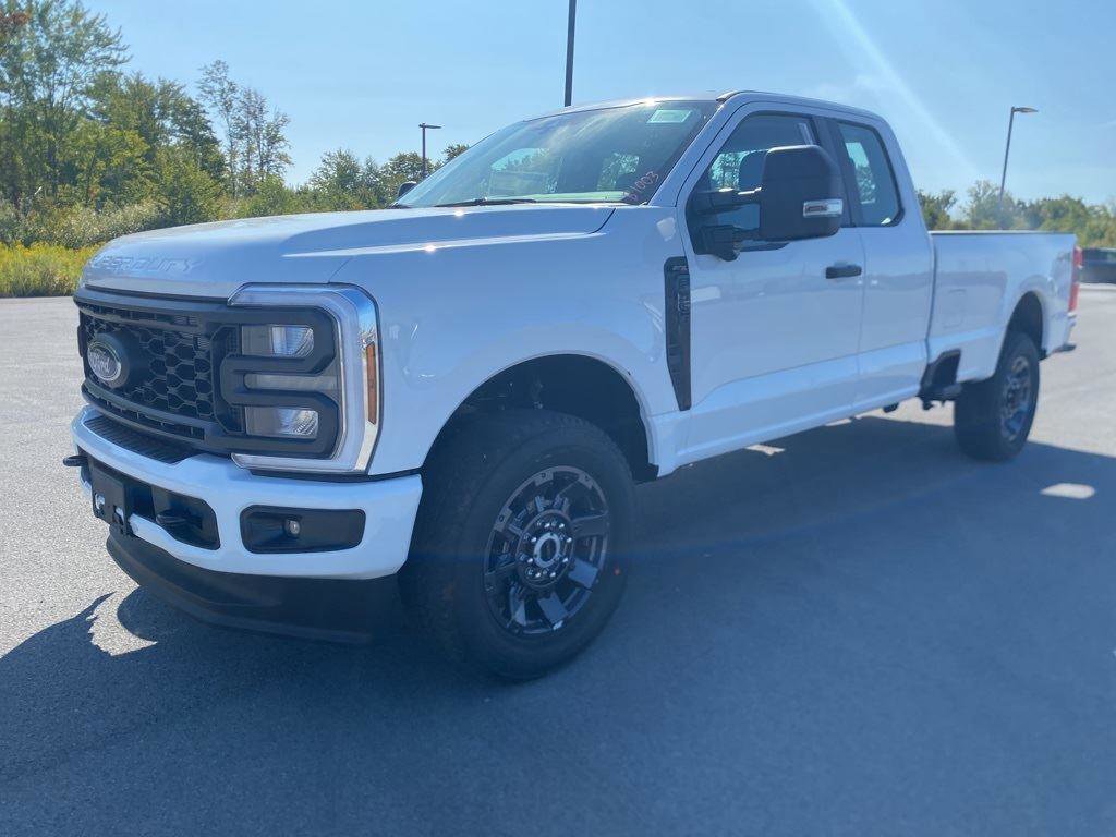 New 2026 Ford F350 XL w/ STX Appearance Package AWD/4WD image 5